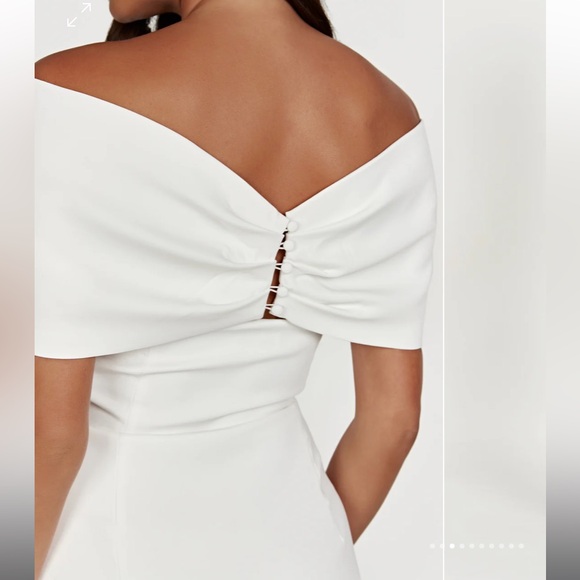 Meshki Gwyneth Off Shoulder Bow Mini Dress - White - Picture 2 of 9